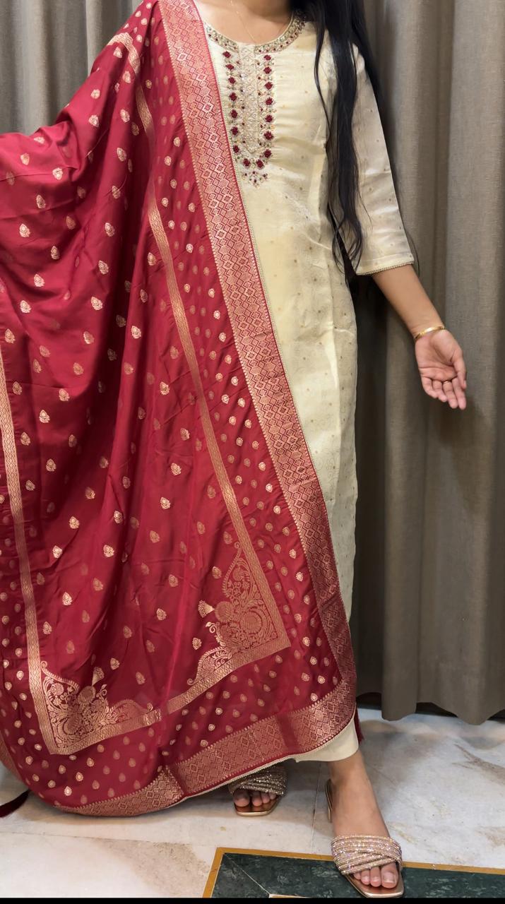 Golden Charm Suit Set