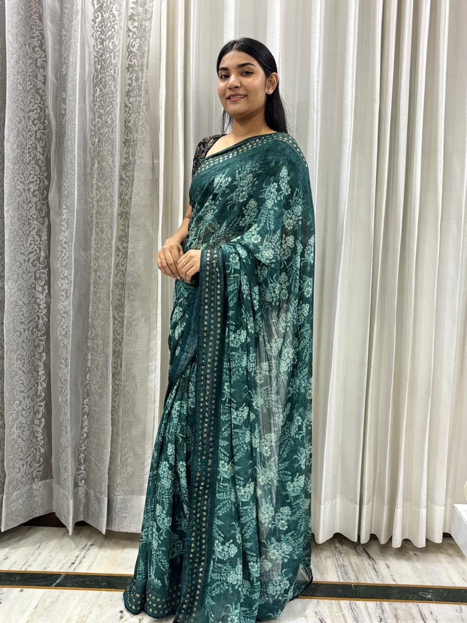Pankhudi Saree