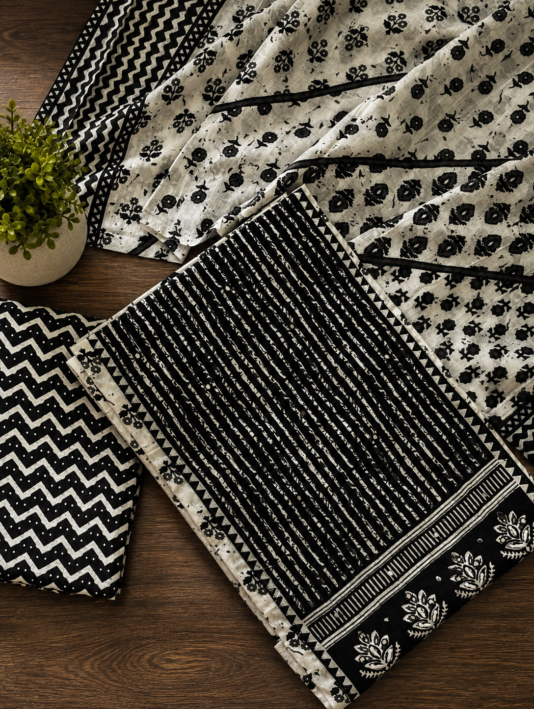 Black And white unstitched suit