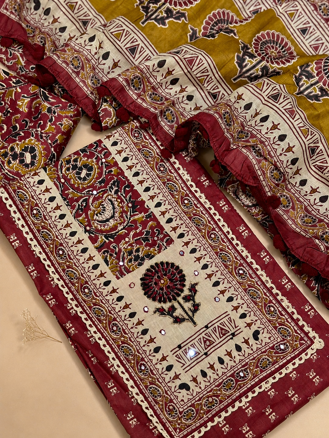 kesar unstitched suit