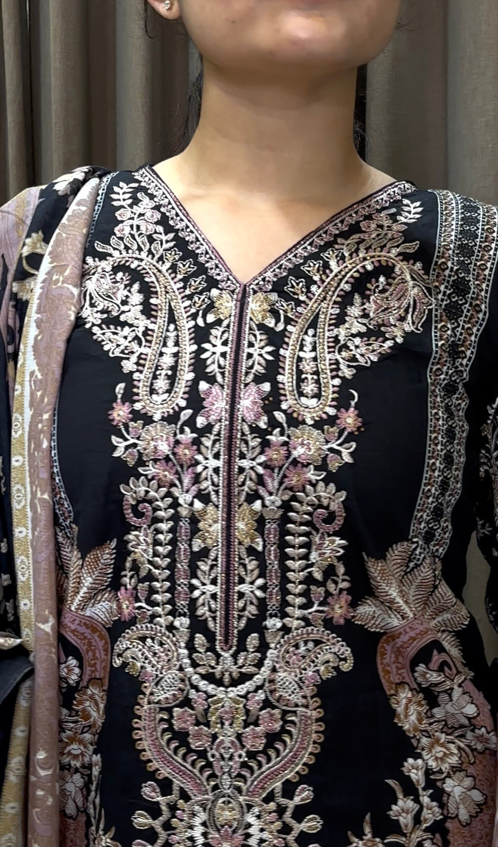 Siyahi – Where Elegance Meets Depth