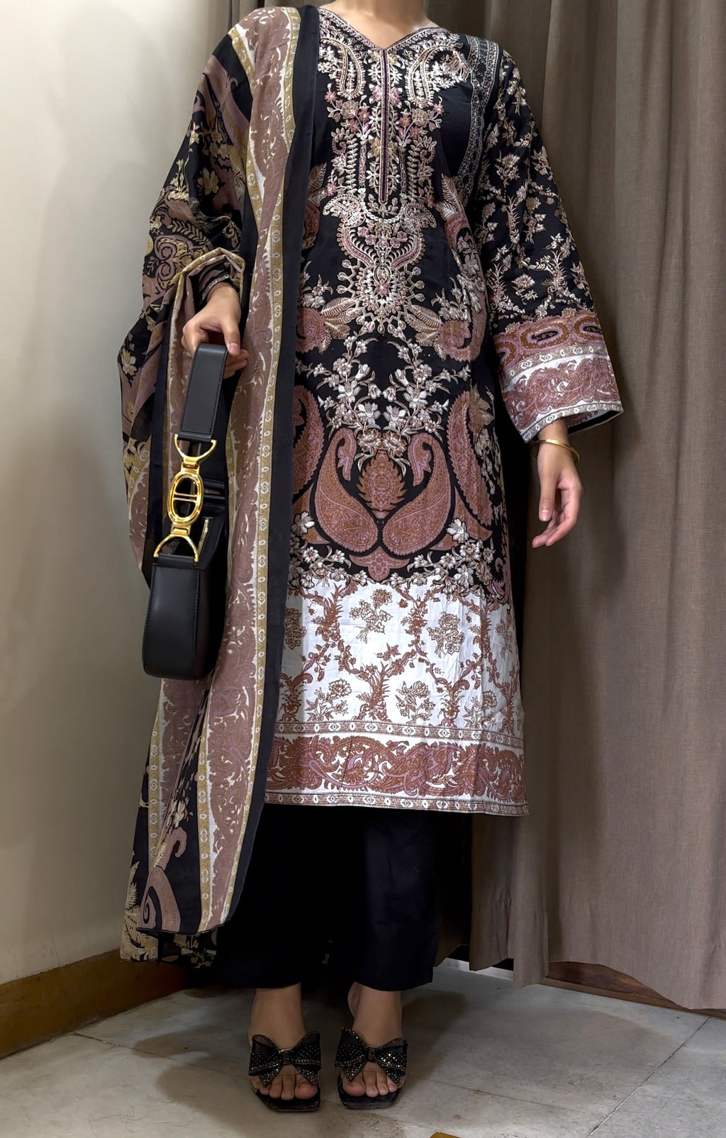 Siyahi – Where Elegance Meets Depth