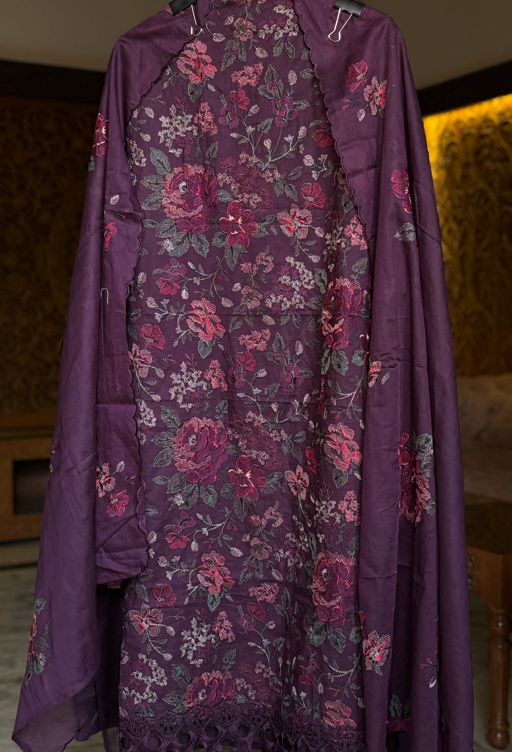 loan unstitched suit
