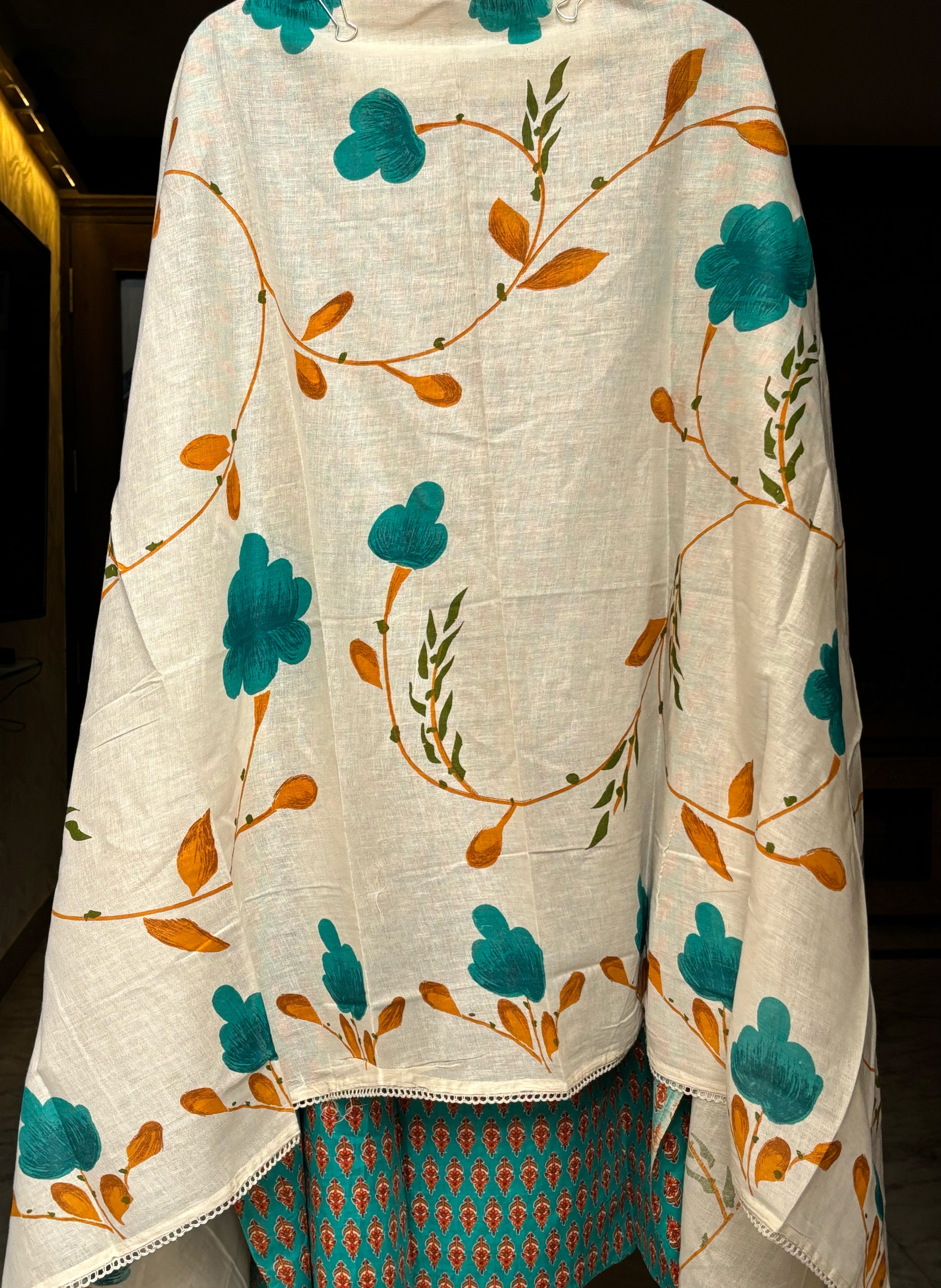 Brush Paint Unstitched Suit