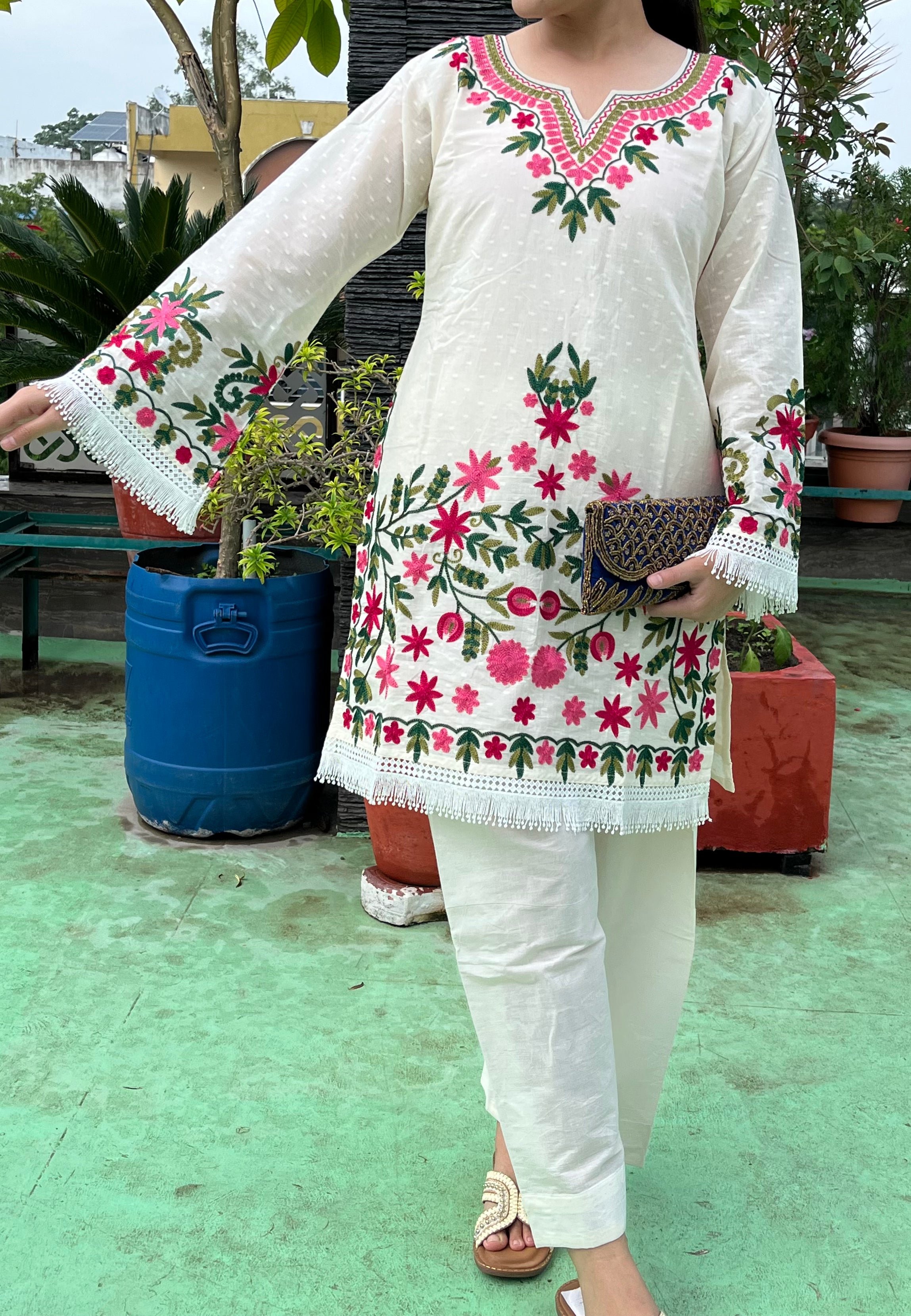 Chand Farshi Salwar Cord Set