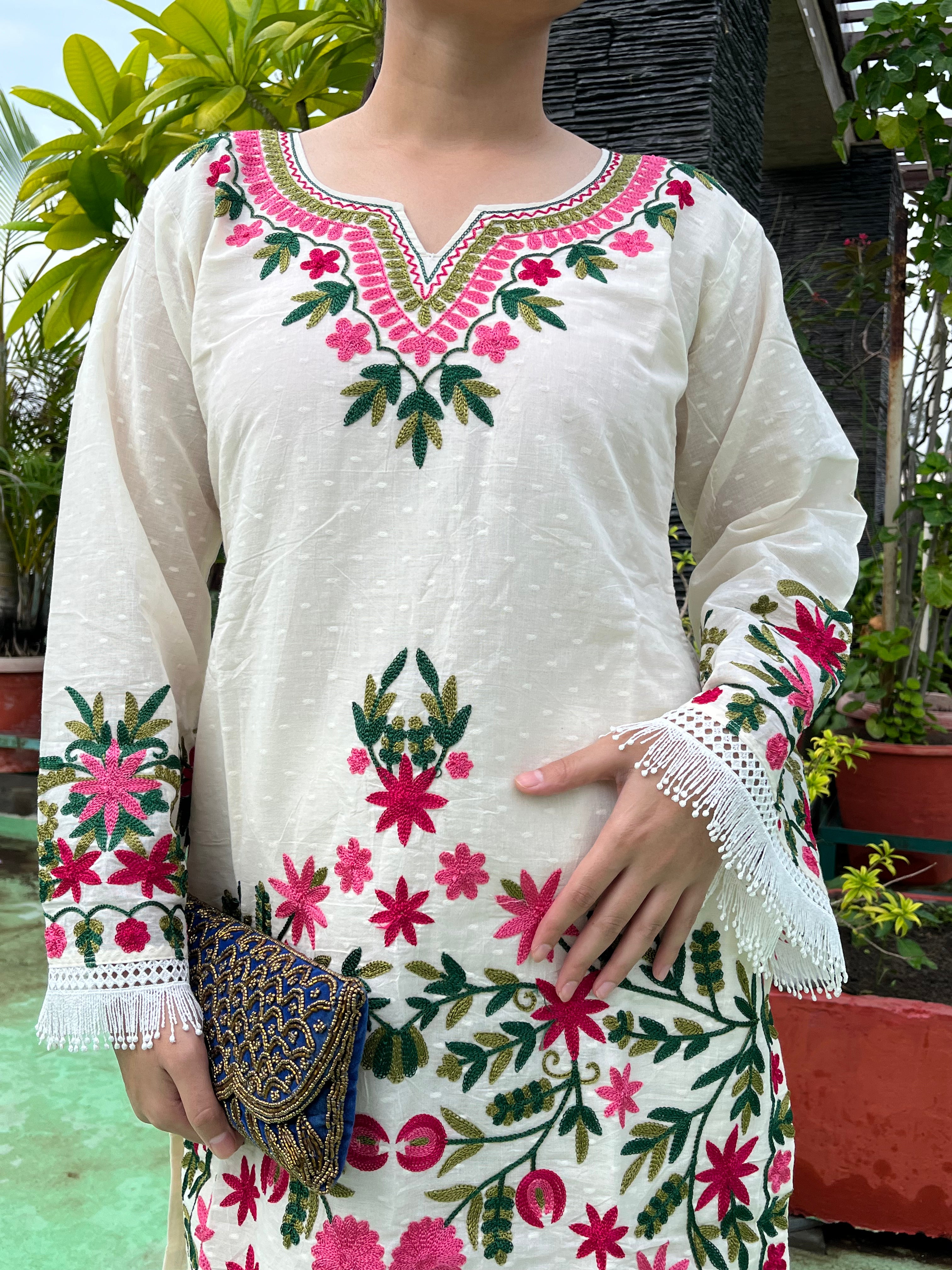 Chand Farshi Salwar Cord Set