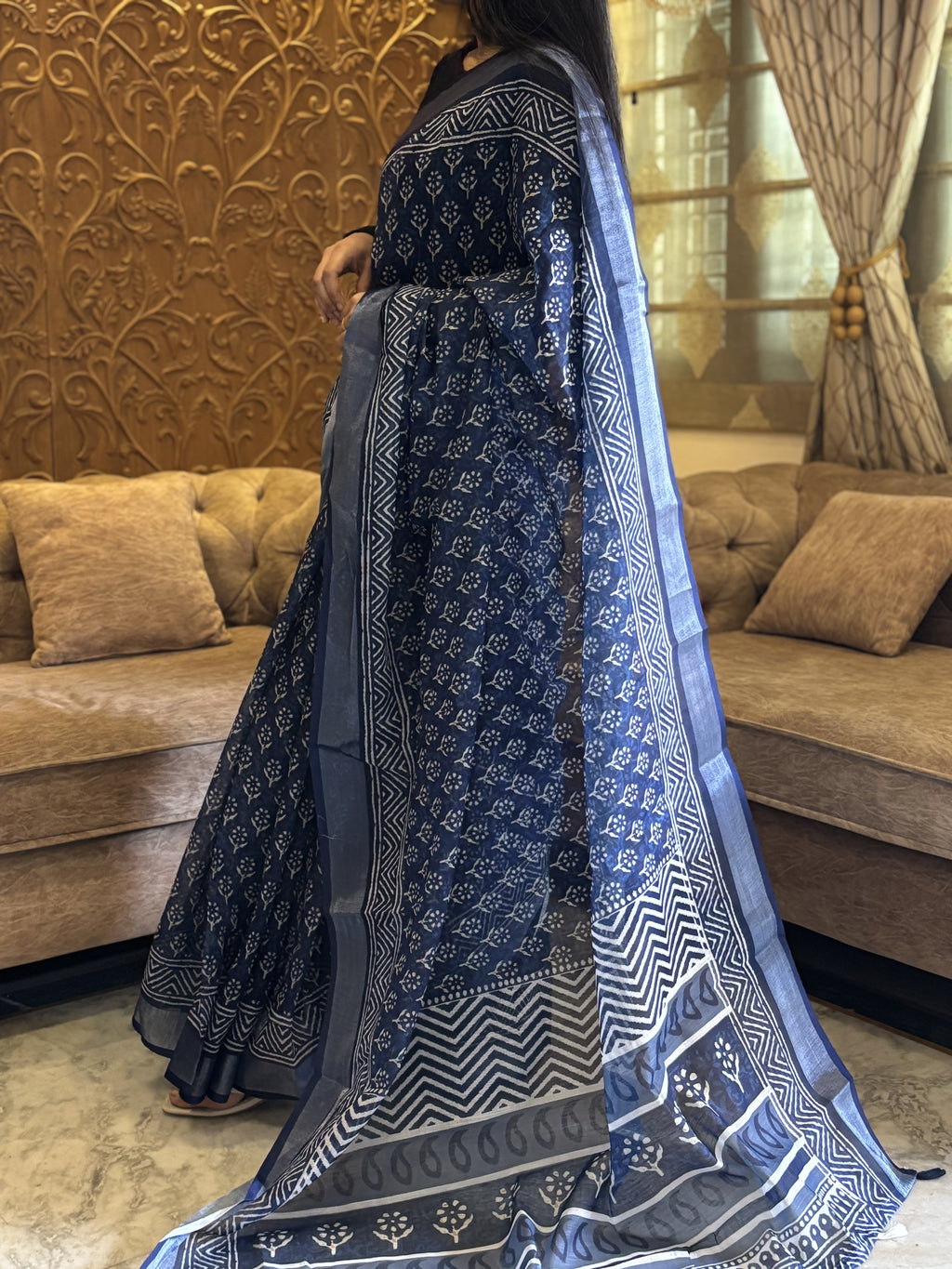 Neelika linen cotton saree