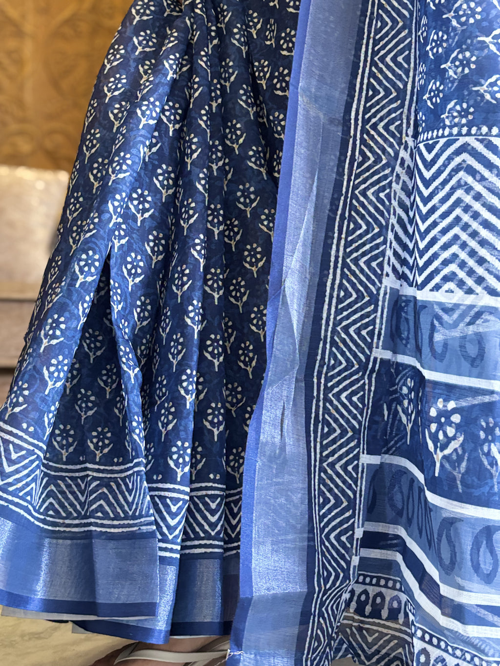 Neelika linen cotton saree