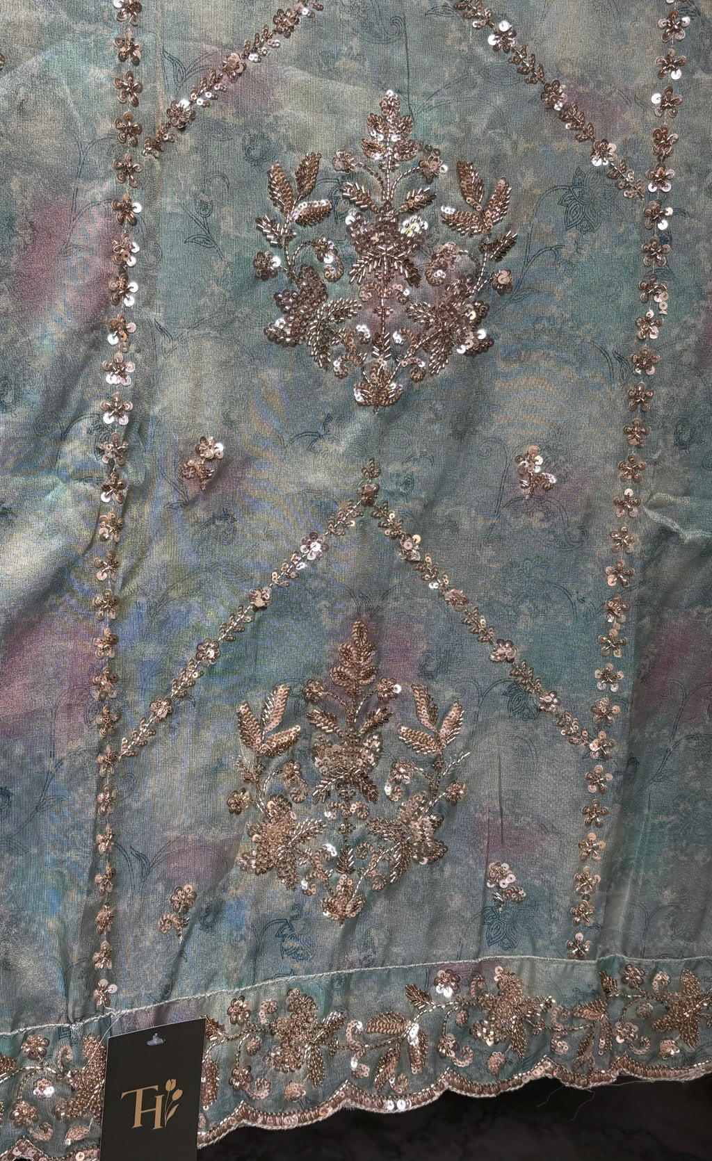 Nayara unstitched suit