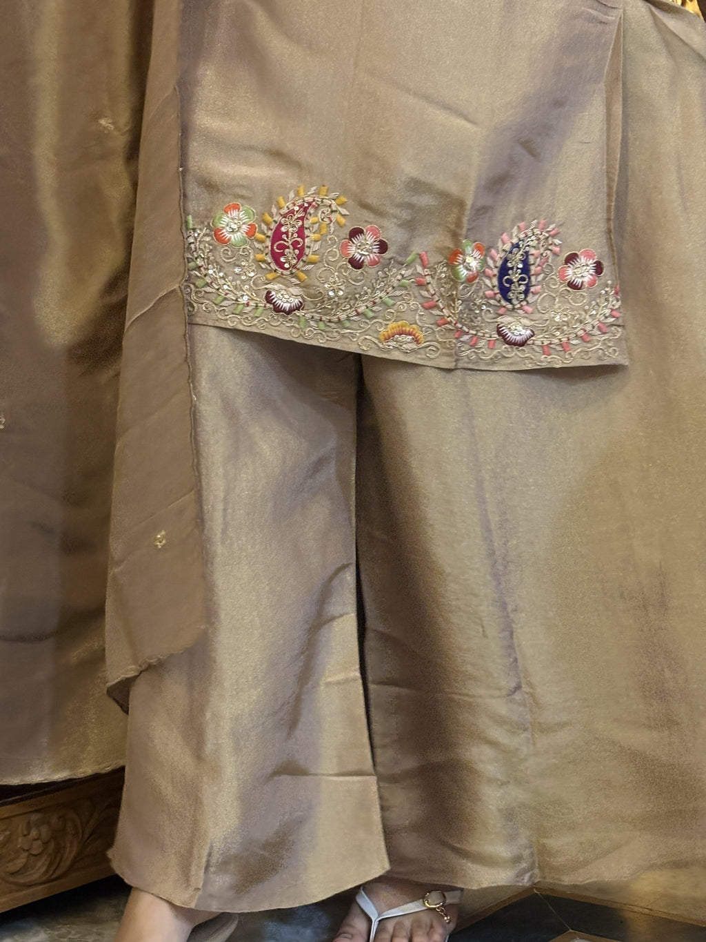 Zarmina shimmer suit