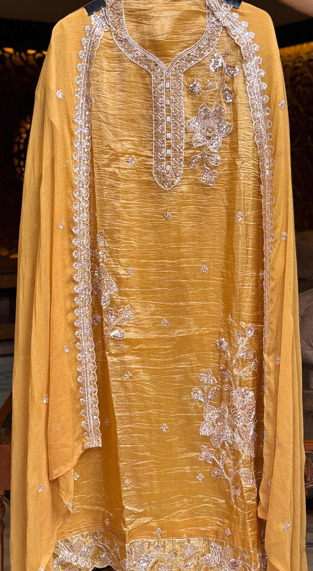 Meher crush tissue unstitched suit