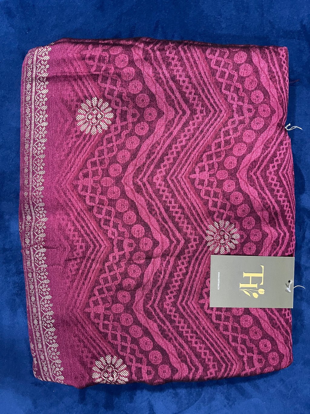 Mudra - Light Weight Saree