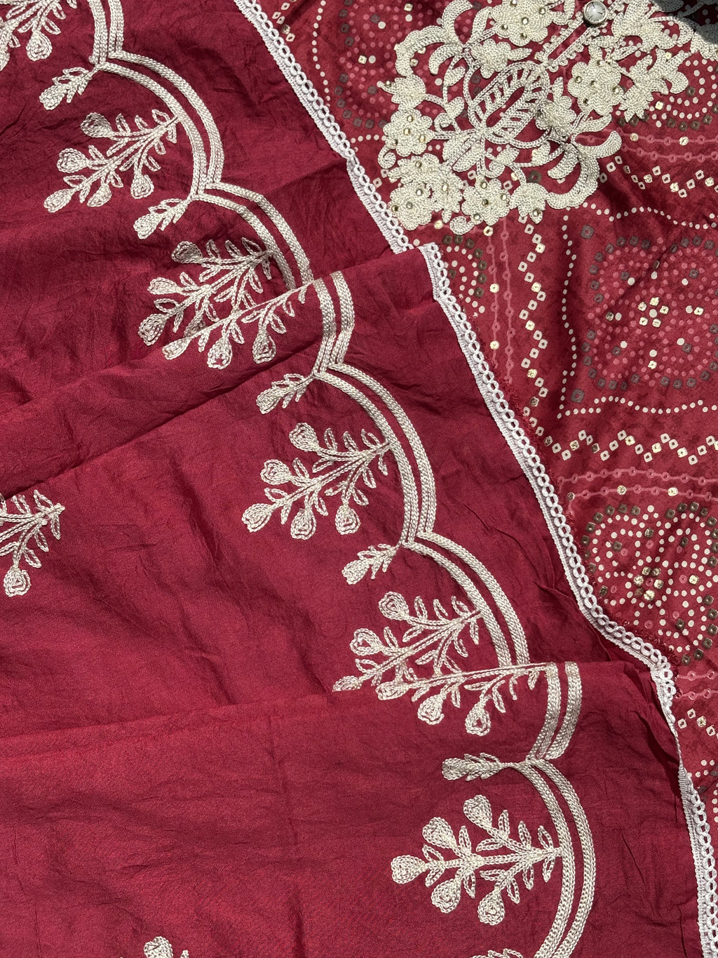 Bandhani Unstitched Suit