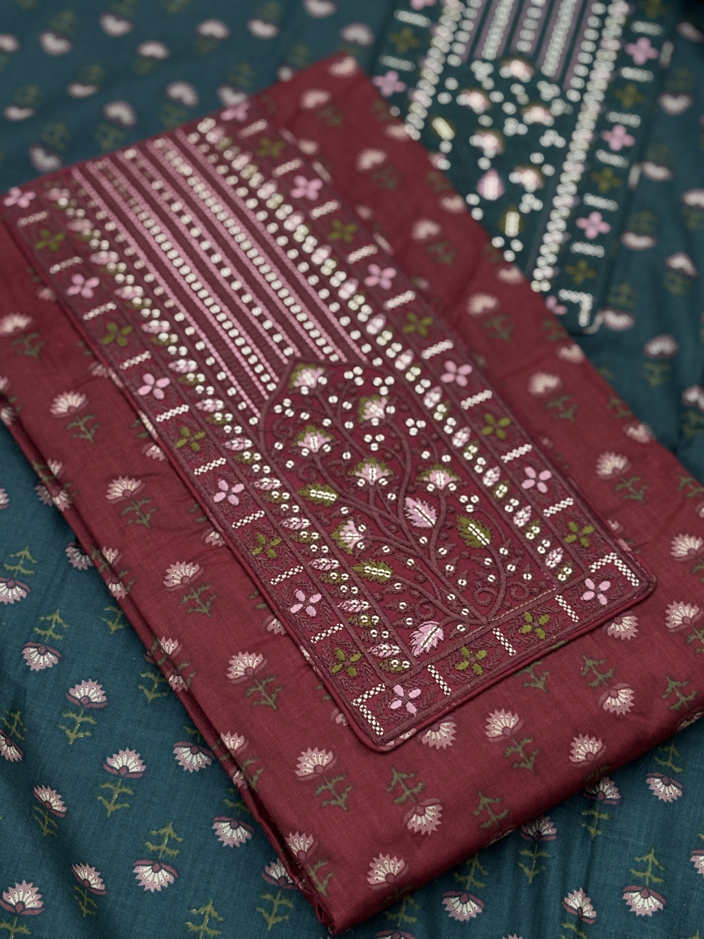 Aayat Unstitched Suit