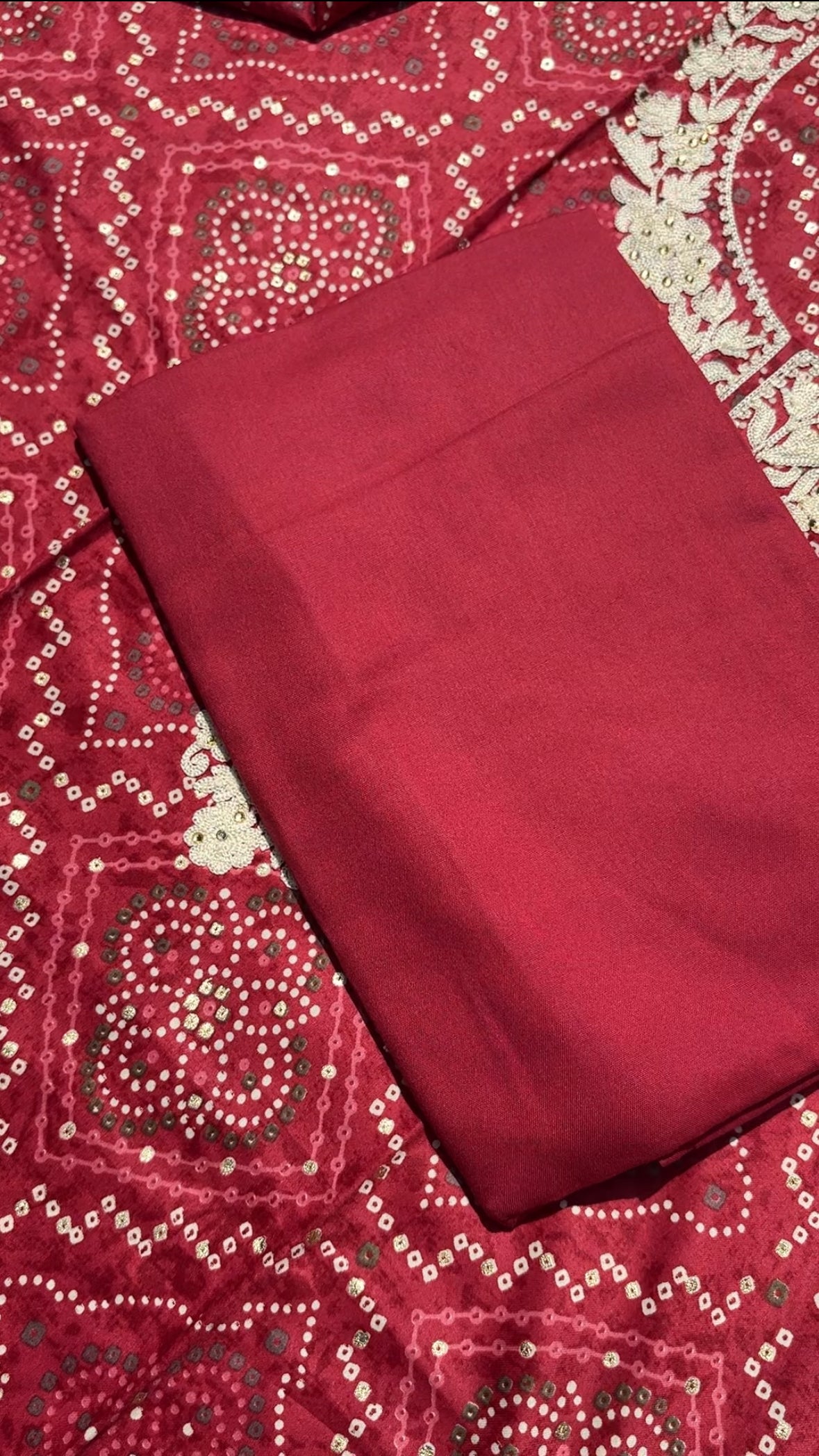 Bandhani Unstitched Suit