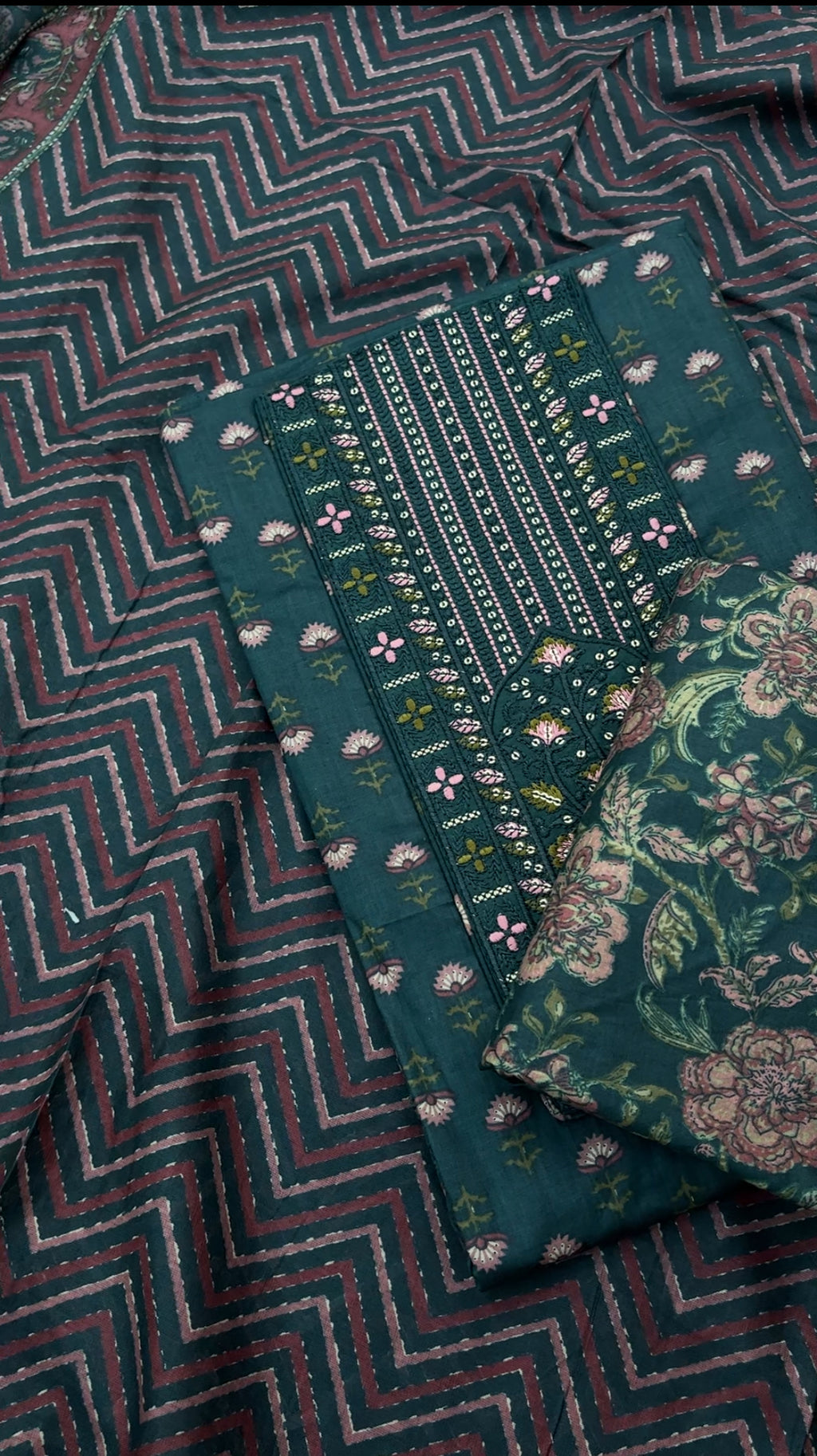 Aayat Unstitched Suit