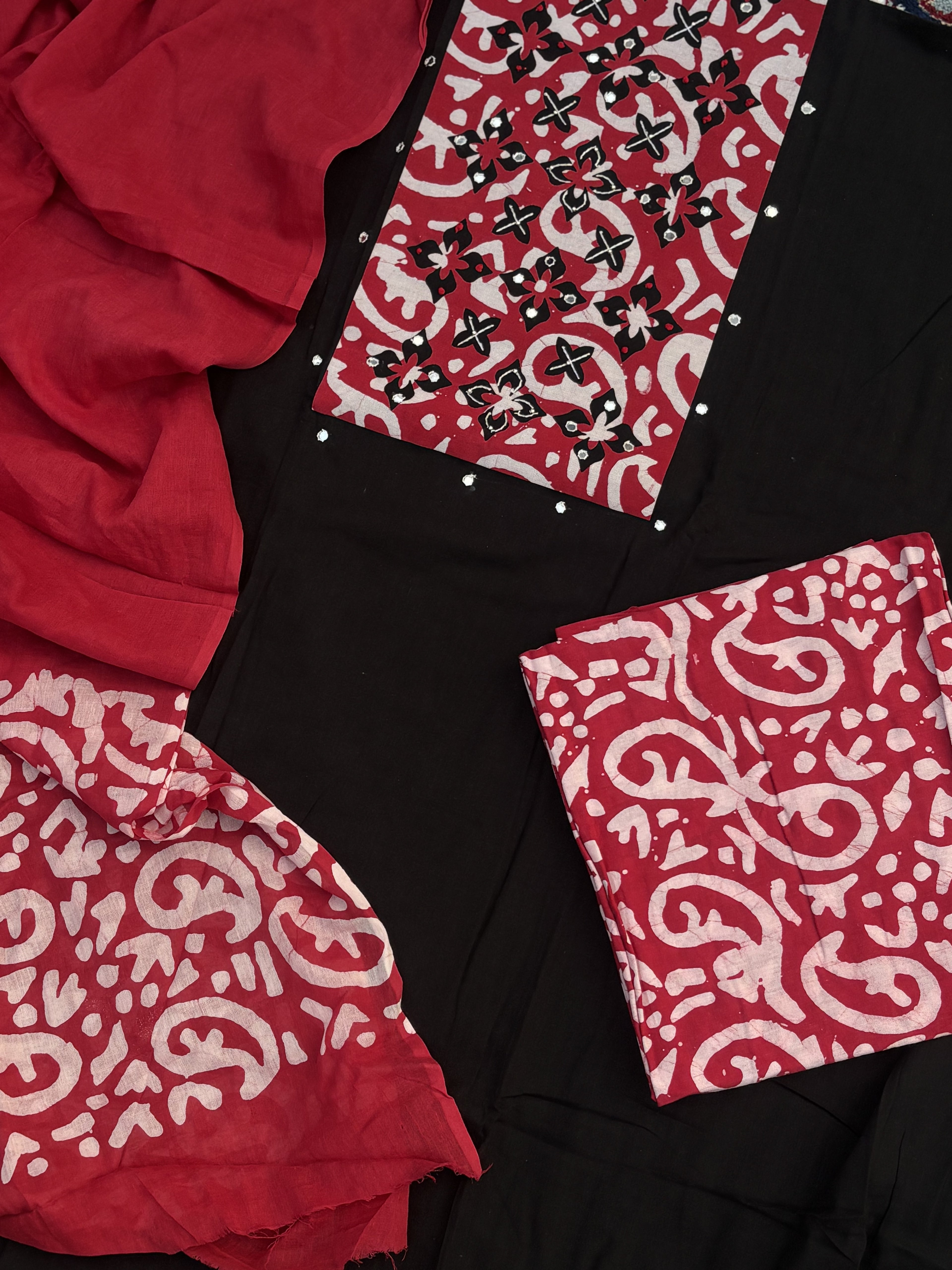 Batik Rangoli Cotton Unstitched Suit