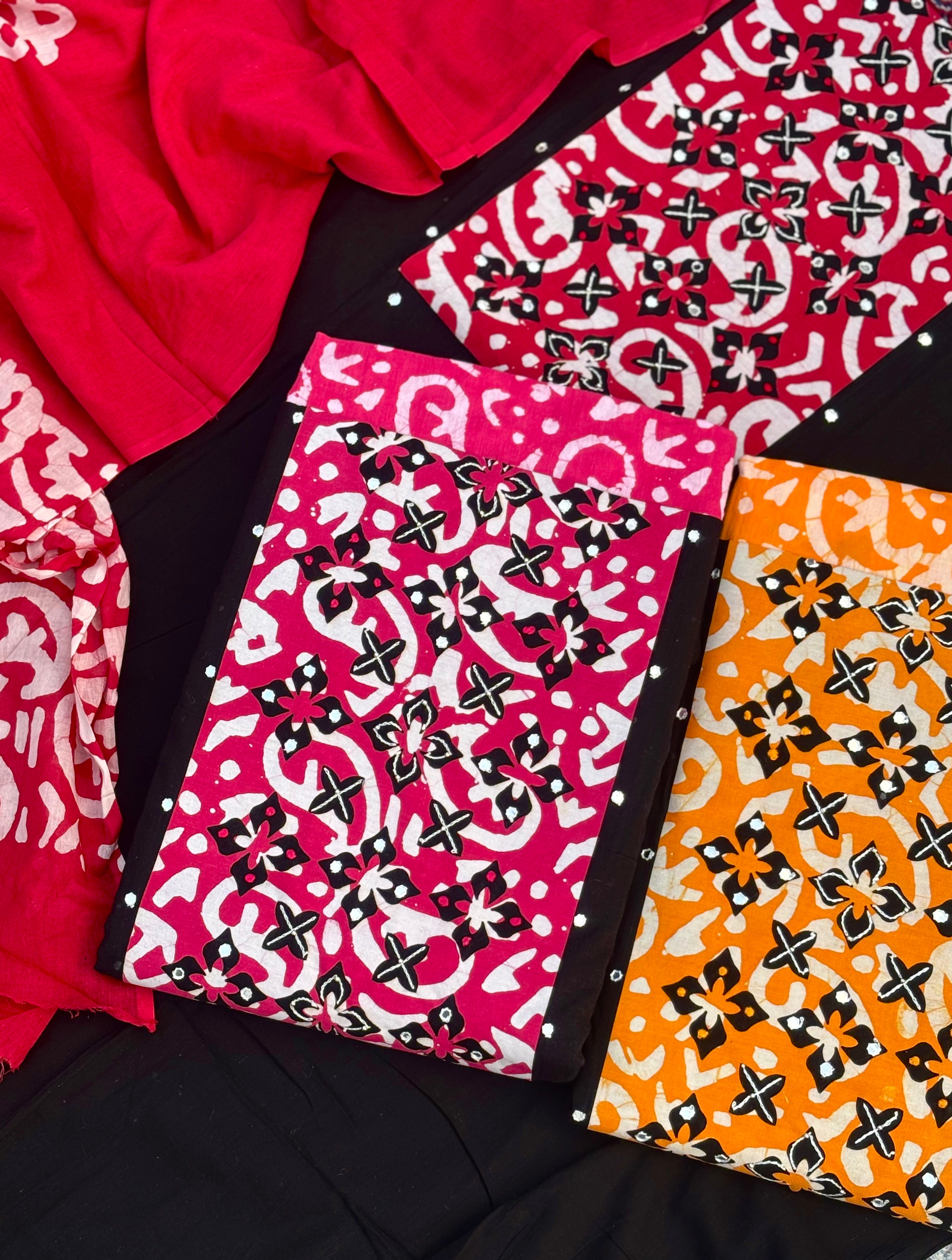 Batik Rangoli Cotton Unstitched Suit