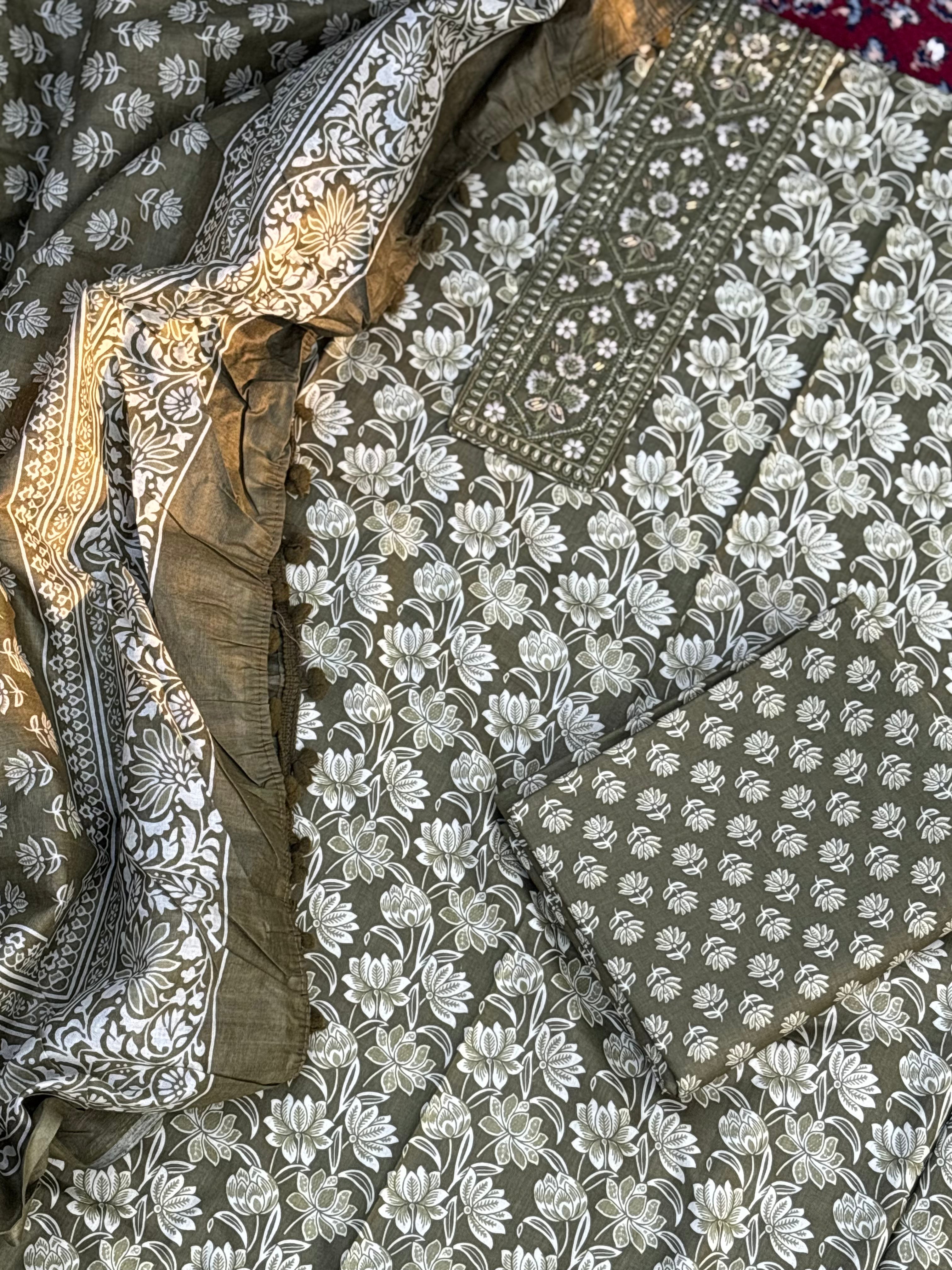Lotus Unstitched Suit