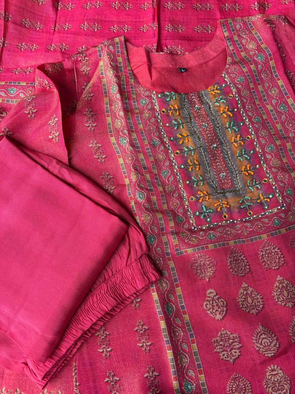 Noori – Grace in Every Thread