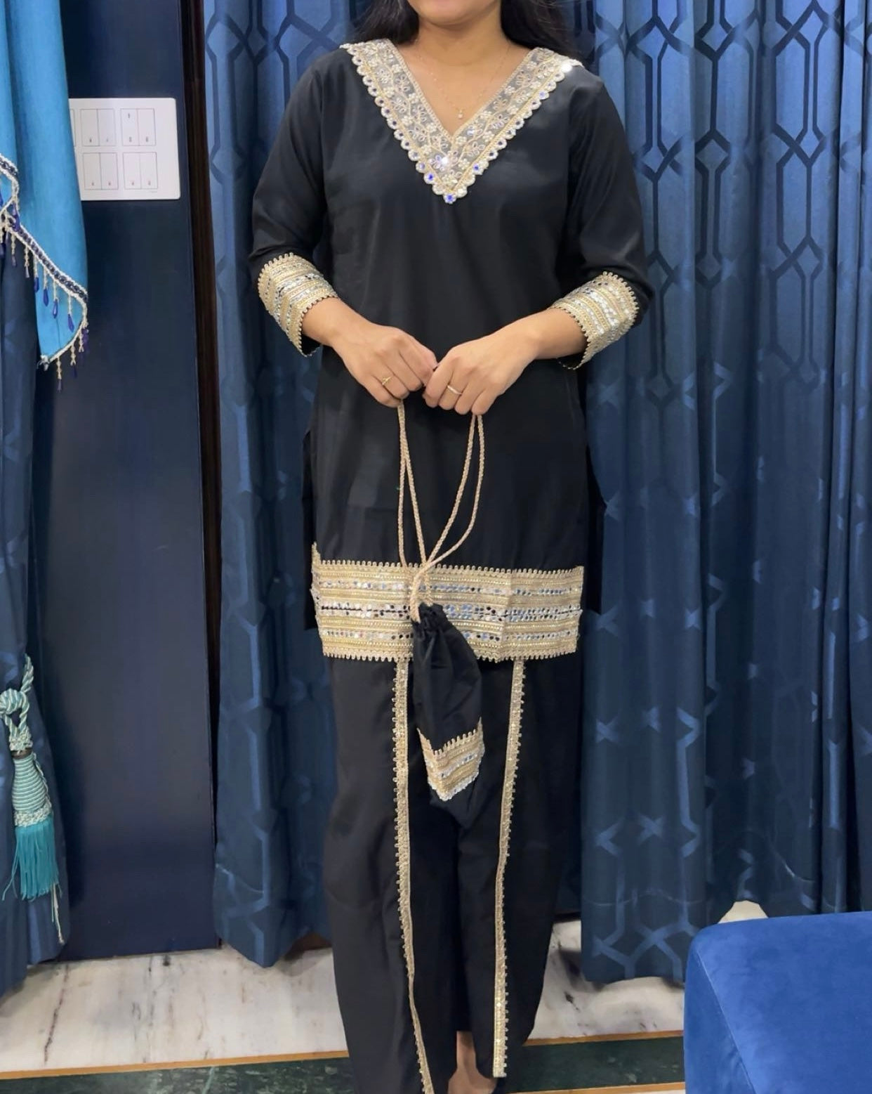 BLACK POTLI CORD SET