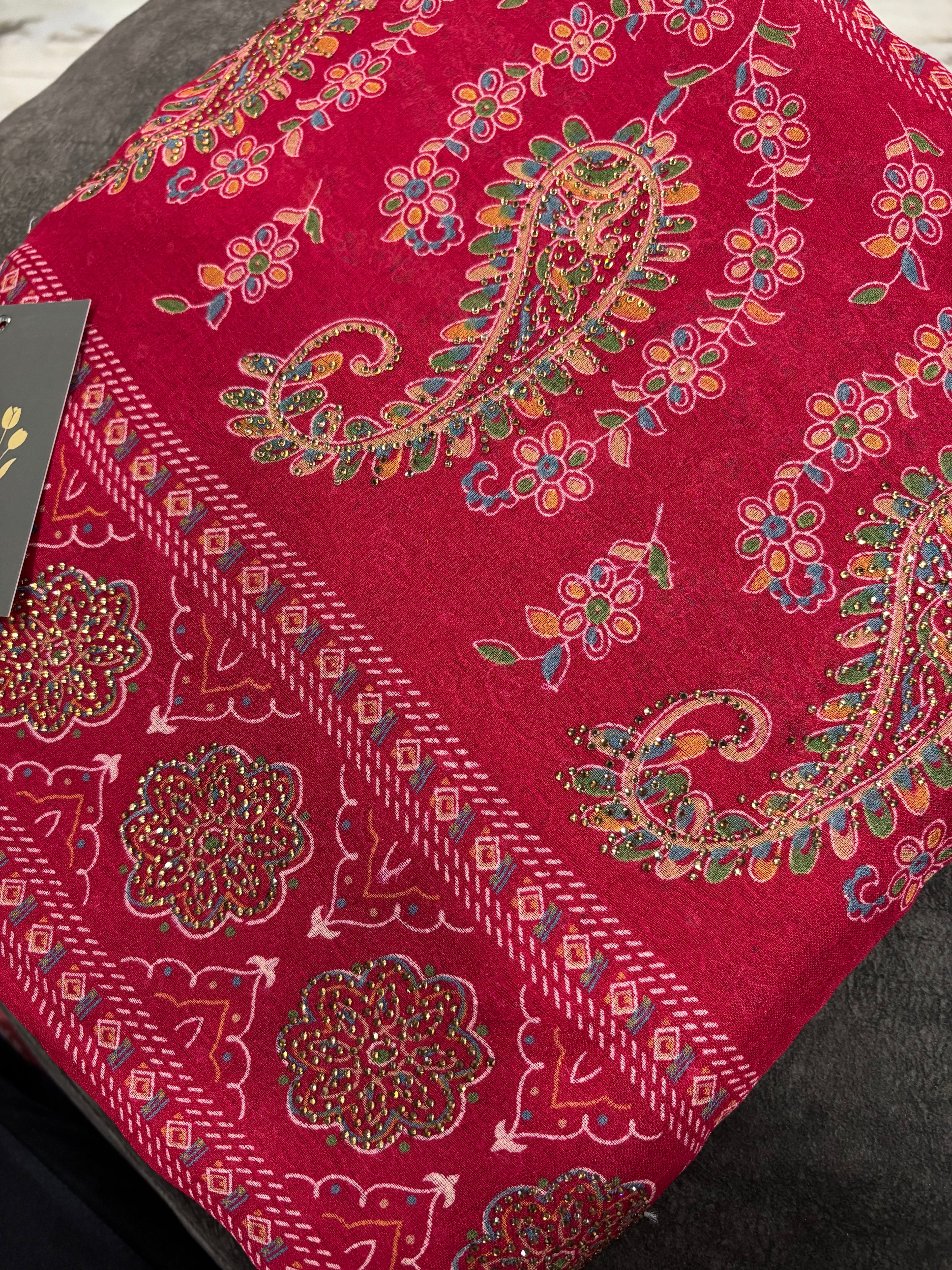 Sonakshi – Light Weight Saree