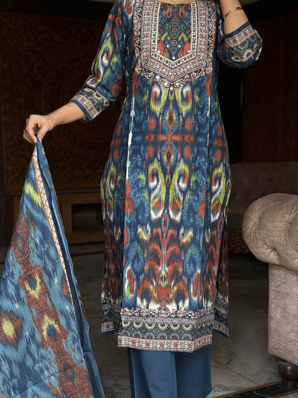 Ikat suit set
